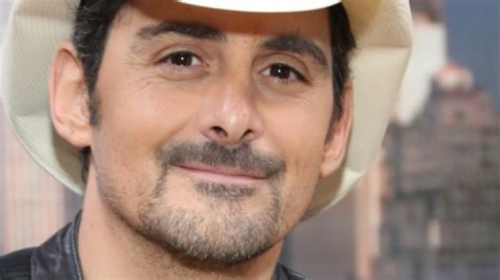 Brad Paisley Net Worth 2018 How Much He Makes Per Year The Gazette