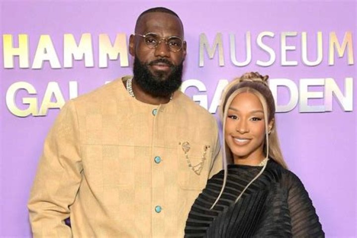 *EXCLUSIVE* LeBron James and Savannah James arrive for P. Diddy's 49th