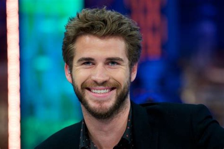 Liam Hemsworth Net Worth Net Worth Lists